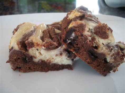 Brooke Bakes : Oreo Cream Cheese Swirl Brownies