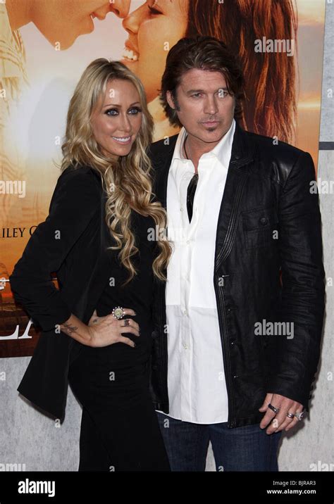 Tish Cyrus And Billy Ray Cyrus High Resolution Stock Photography and ...