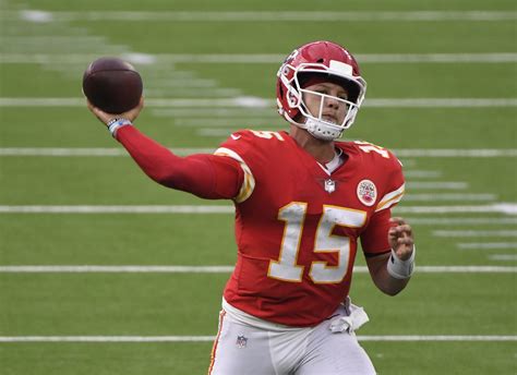 WATCH: Chiefs QB Patrick Mahomes takes 30-yard sack