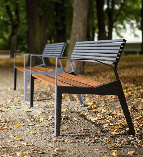 Park bench BERGA | Desain furnitur, Kursi, Arsitektur