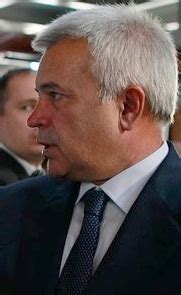 Vagit Alekperov Biography, Vagit Alekperov's Famous Quotes - Sualci Quotes 2019