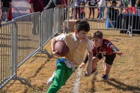 TaxSlayer Gator Bowl Photo Gallery