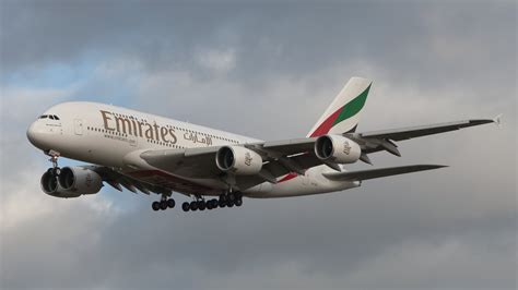 A380 Landing Wallpaper - WallpaperSafari