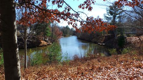 Gladwin Michigan Smallwood Lake in the Fall | Gladwin michigan ...