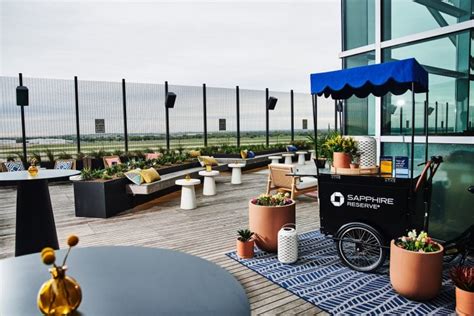 Chase Sapphire Reserve Lounge Access: What to Know - NerdWallet