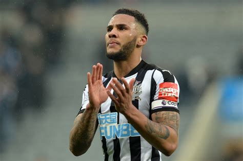 Newcastle United star Jamaal Lascelles 'disappointed' after England ...