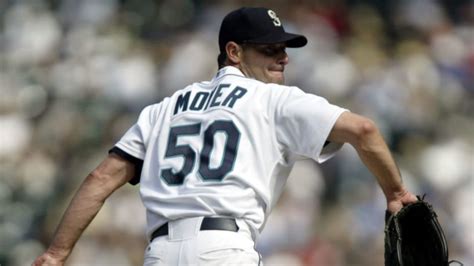 50 days until Mariners Opening Day! Looking back at Jamie Moyer's career