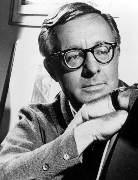 Ray Bradbury Biography and Bibliography | FreeBook Summaries