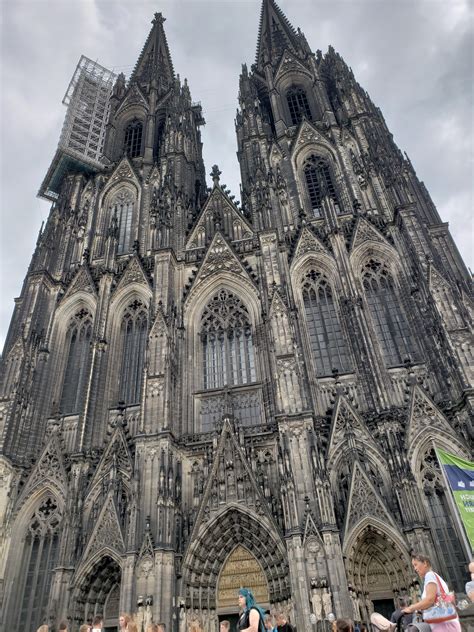 (x-post, not mine) The Cologne Cathedral in Germany. It took over 600 ...