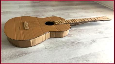 How To Make a Guitar From Cardboard - YouTube | Cardboard guitar, Diy instruments, Guitar crafts