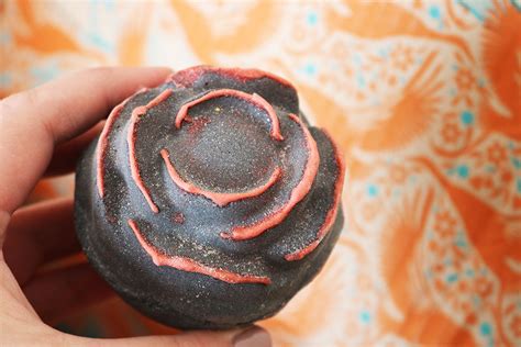 New Lush Bath Bombs! Lush Celebrates 30 Years of Bath Bombs With Huge Launch - LifeStyleLinked.com