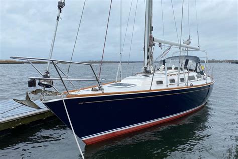 Used Sabre 42' CB For Sale In Connecticut | TIOGA | United Yacht Sales