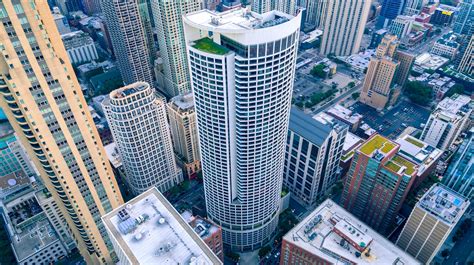 Cushman & Wakefield Negotiates Sale of The Clare in Chicago