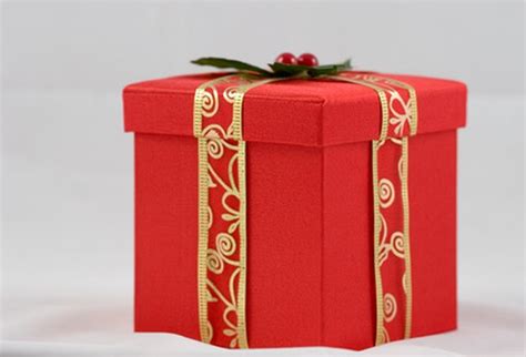 How to Do it Yourself: A Big Gift Box | ehow