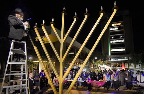 Annual giant menorah lighting at Texas A&M marks start of Hanukkah ...