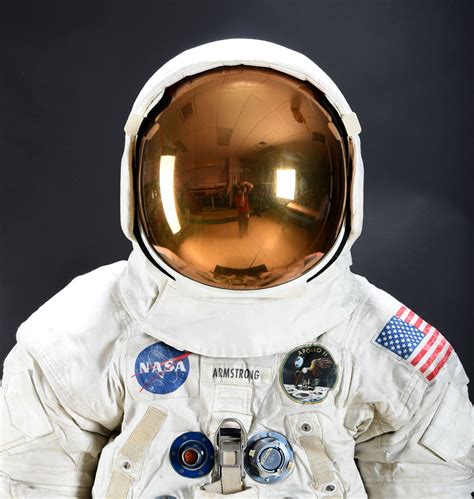 Photographing Neil Armstrong’s Spacesuit | Neil armstrong, Armstrong, Air and space museum