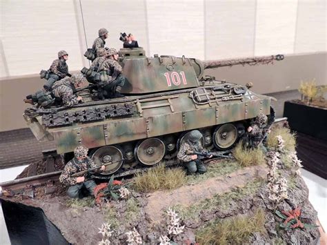 Models from 2013 IPMS St. Louis show. Pics by Doug Barton. | Military ...