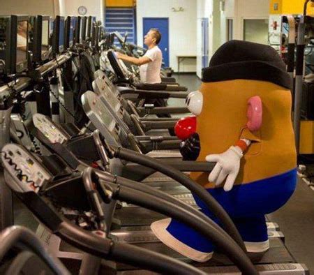 20 Funny and Bizarre Things People Have Actually Spotted at the Gym - TechEBlog