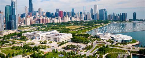 Guide to Chicago Museum Campus | Getting Around, Deals & Tips