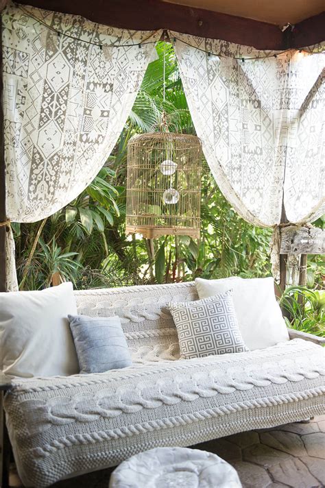 Outdoor Decor: 13 Amazing Curtain Ideas for Porch and Patios - Style ...