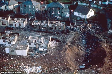 The haunting details of Lockerbie bombing revealed in devastatingly moving minute-by-minute ...