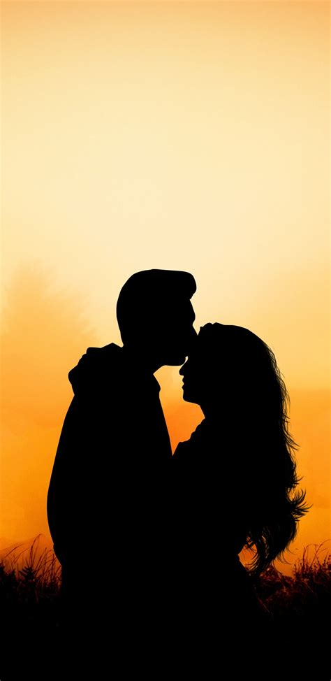 Download Wallpaper Couple, Hug, Kiss, Love, Outdoor - Romantic Couple ...