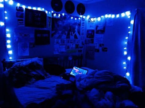 Neon Blue Aesthetic Bedroom Ideas - pic-loaf