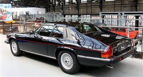 POWER CARS: Jaguar XJS V12 5,3