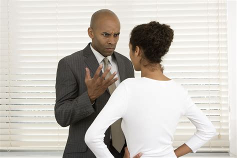 How to Reprimand an Employee for Excessive Absences | Career Trend