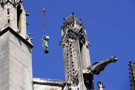 Cleaning offers rare glimpse of Notre Dame statues in Paris