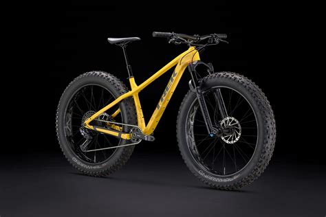 2023 Trek Farley Alloy is Renewed for Expedition-Readiness - Electric Vehicles For India