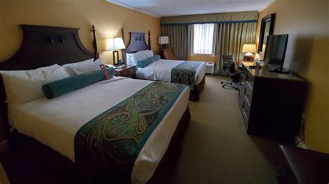 Hotels Near Hersheypark: A Hershey Lodge Review - Where the Wild Kids ...