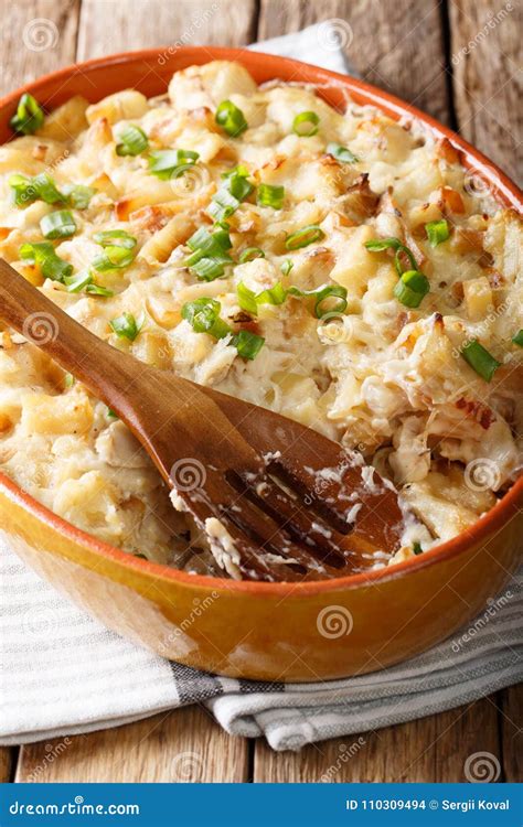 Baked Cod with Potatoes, Onions and Cream in a Baking Dish. Vert Stock Photo - Image of bacalhau ...