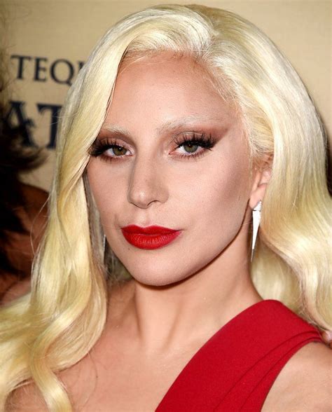 Gaga - Dark or Bleached eyebrows? - Gaga Thoughts - Gaga Daily