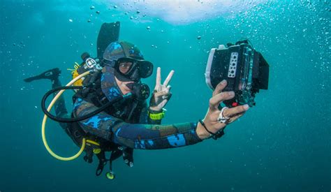 The perks of being an underwater videographer - Africa Media