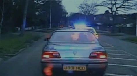 Driver called 999 during police chase to ask officers to stop - BBC News