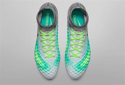 Pure Platinum Next-Gen Nike Magista Obra II 2016-17 Elite Pack Boots Released - Footy Headlines