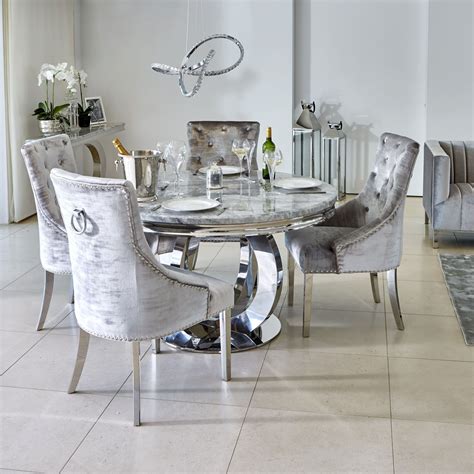 Top 30 of 4 Seater Round Wooden Dining Tables with Chrome Legs