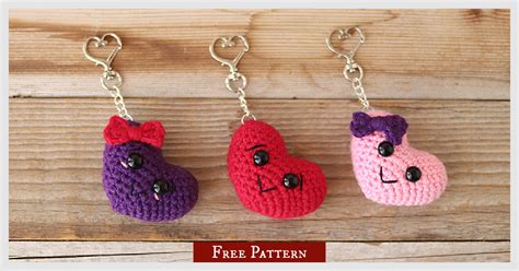 Puffy Heart Keychain Free Crochet Pattern