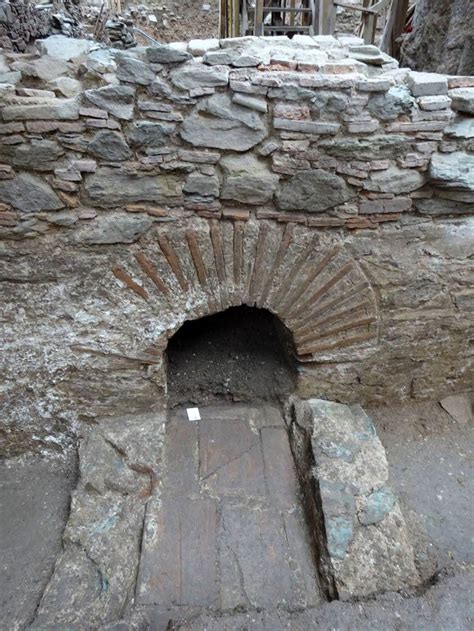 New finds at Thessaloniki metro station | Thessaloniki, Metro station, Archaeology news