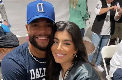 Dallas Cowboys QB Dak Prescott, Girlfriend Welcome Newborn Daughter ...