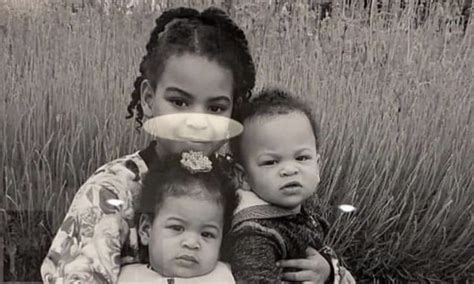 PHOTO OF THE DAY: Blue Ivy, Sir & Rumi Carter | Blue ivy, Blue ivy ...