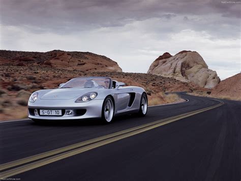 Download Vehicle Porsche Carrera GT Wallpaper