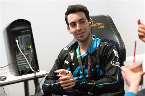 CLG Stixxay: "The team dynamic with Pobelter is similar to what it was with PowerOfEvil last ...