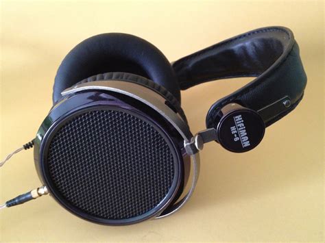 World's Best Headphones Outlet | centralcountiesservices.org