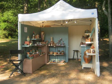 Jeff Brown Pottery: The Outdoor Booth