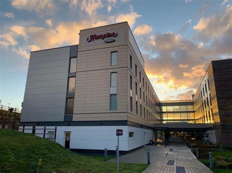 Hampton by Hilton, Bristol Airport review - hotel and parking - Tin Box Traveller