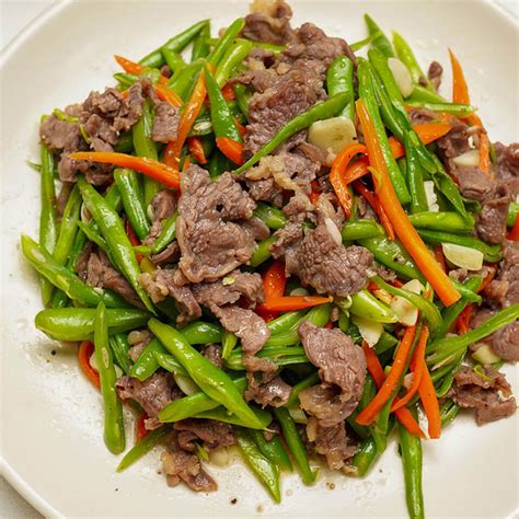 VIETNAMESE LEMONGRASS BEEF STIR-FRY – THIT BO XAO SA OT - Vietnam Travel Online