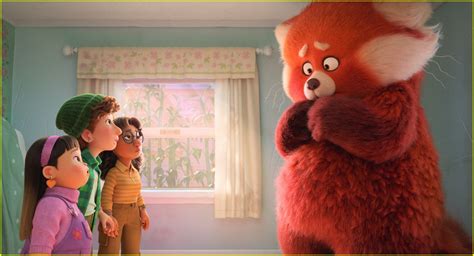 Pixar's 'Turning Red' Gets Debut Trailer!: Photo 4662025 | Sandra Oh ...