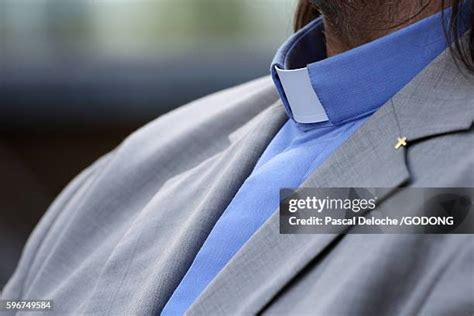 129 Catholic Priest Collar Stock Photos, High-Res Pictures, and Images - Getty Images